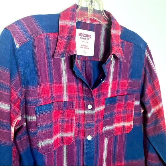 Mossimo Supply Co. Boyfriend Fit Blue & Red Plaid Flannel Shirt Size Small EUC - Picture 2 of 5